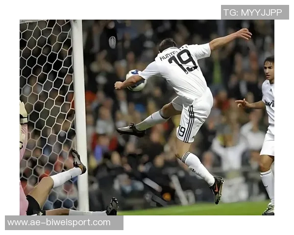 西媒报道门迪伤缺165天皇马考虑为其寻找转会机会 西媒报道门迪伤缺165天皇马考虑为其寻找转会机会