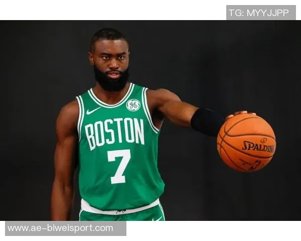 杰伦布朗称赞阿马里威廉姆斯护筐能力提升球队攻防效率