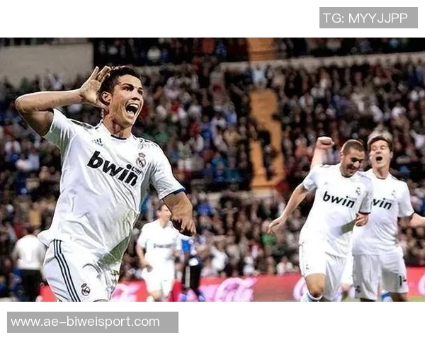 C罗干预本泽马转会引发坎特恩内斯里转会签约延迟问题 C罗干预本泽马转会引发坎特恩内斯里转会签约延迟问题